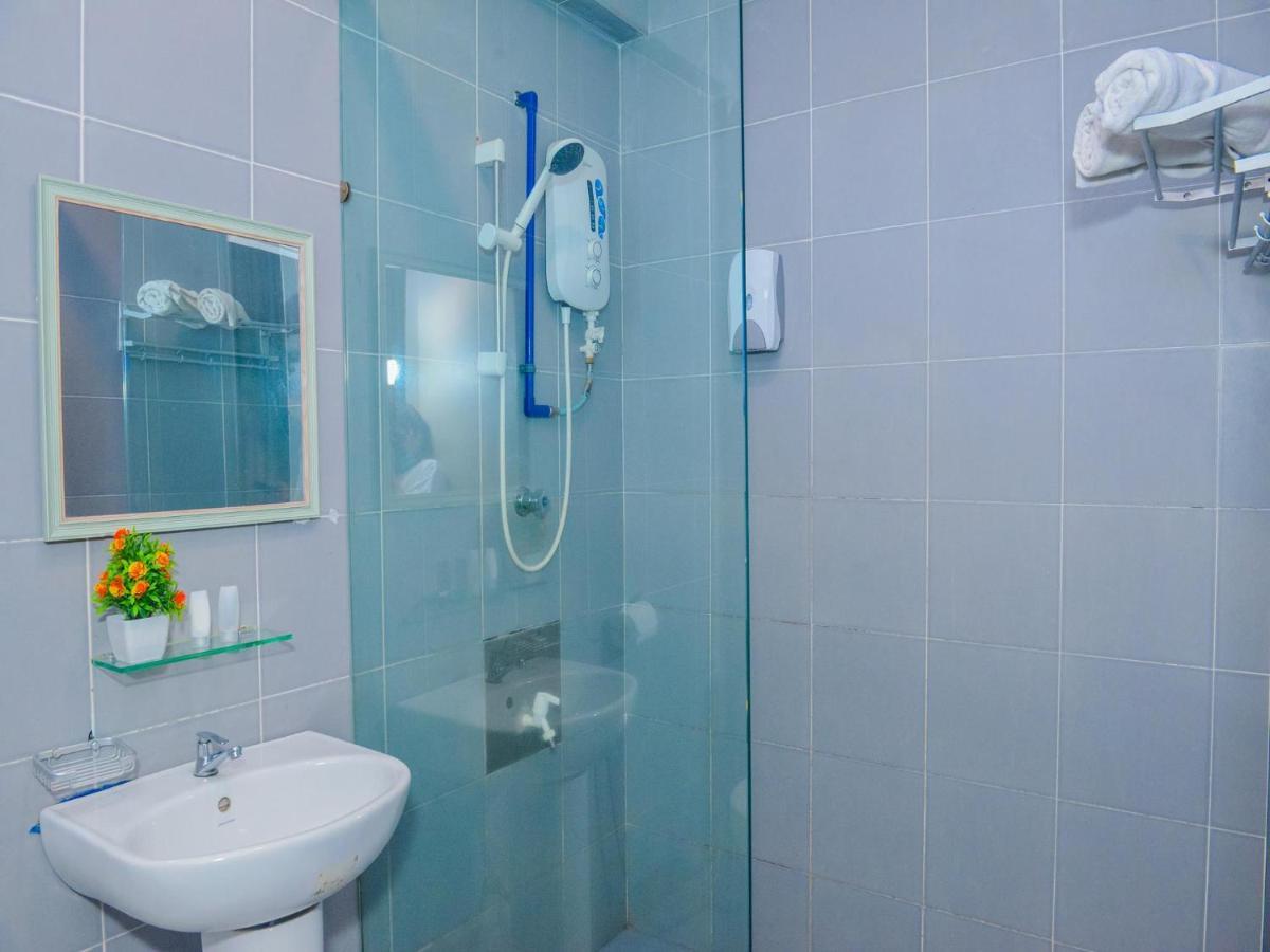 Treeline Urban Inn كوتا كينابالو المظهر الخارجي الصورة